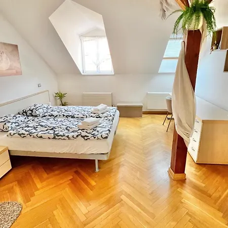 Miru Loft