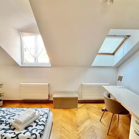 Miru Loft Apartament *