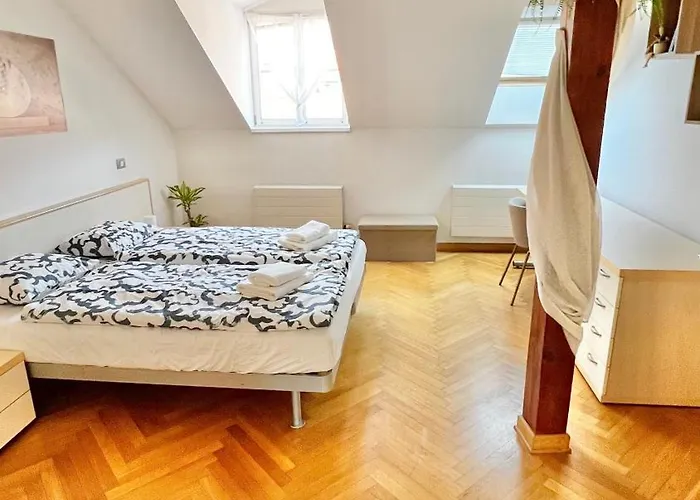 Miru Loft