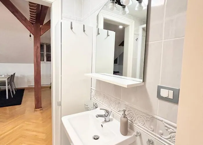 Miru Loft Apartamento Praga